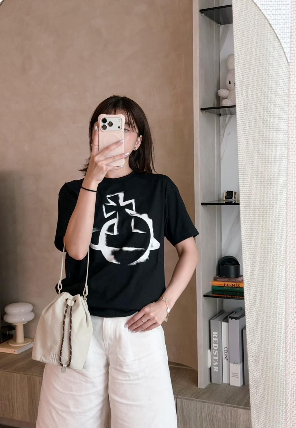 LINE_ALBUM_形象穿搭照01_260908_1